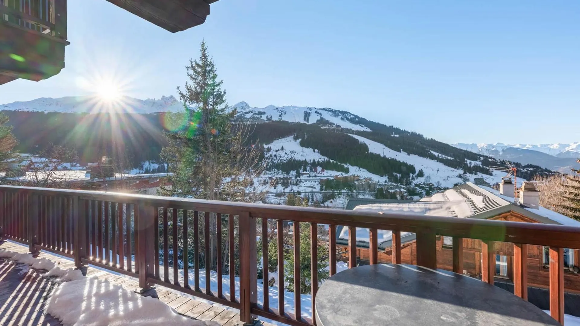 Splendide Appartement Avec Sauna A Courchevel Moriond, Proche Telecabine Et Pistes - Fr-1-563-139