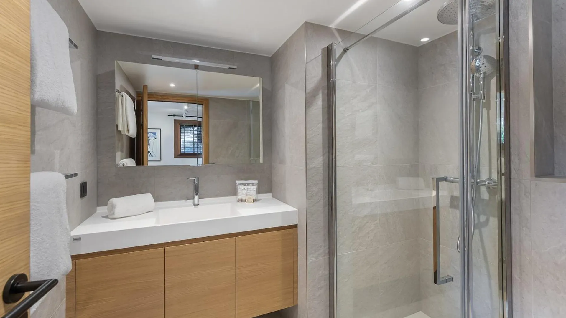 Apartament Splendide Appartement Avec Sauna A Courchevel Moriond, Proche Telecabine Et Pistes - Fr-1-563-139 Francja