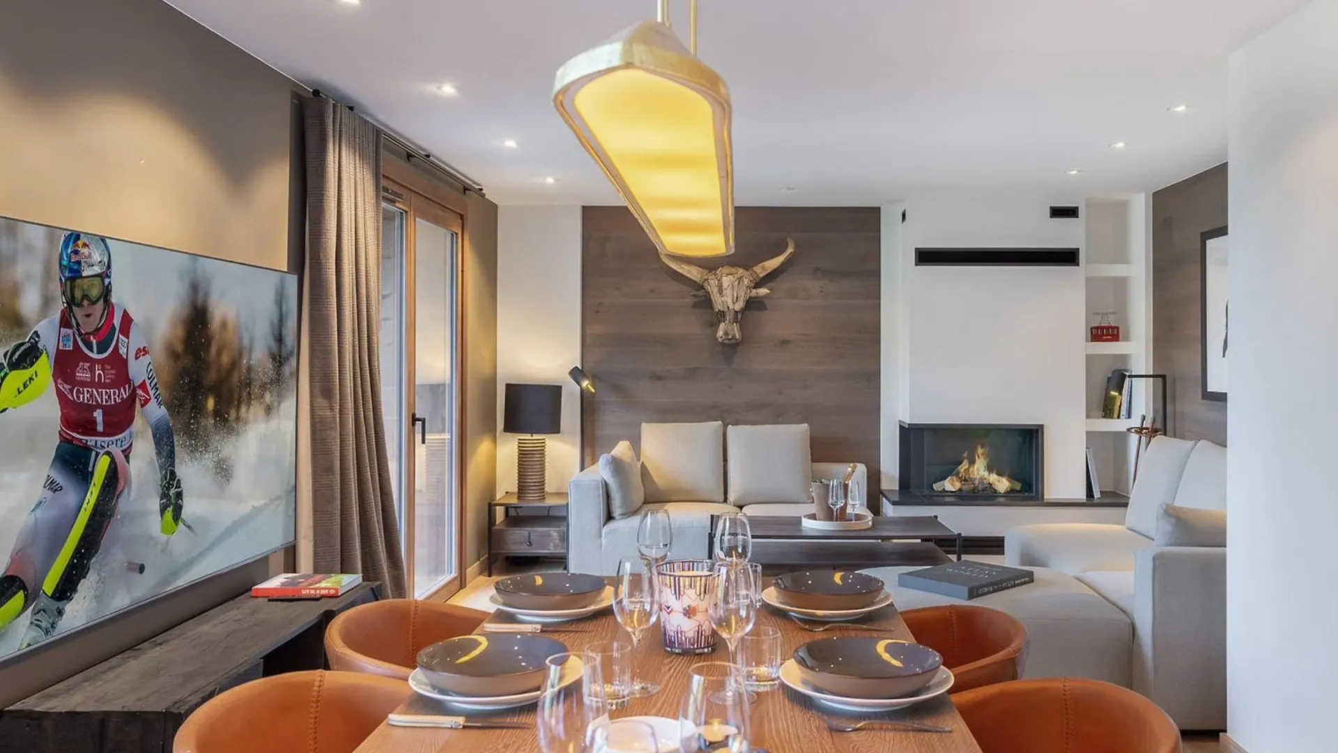Splendide Appartement Avec Sauna A Courchevel Moriond, Proche Telecabine Et Pistes - Fr-1-563-139 0*,  Francja